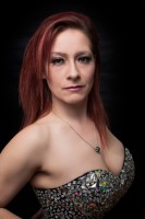 Manz , Michaela                                              Make - up Artist / Visagistin und Stylistin